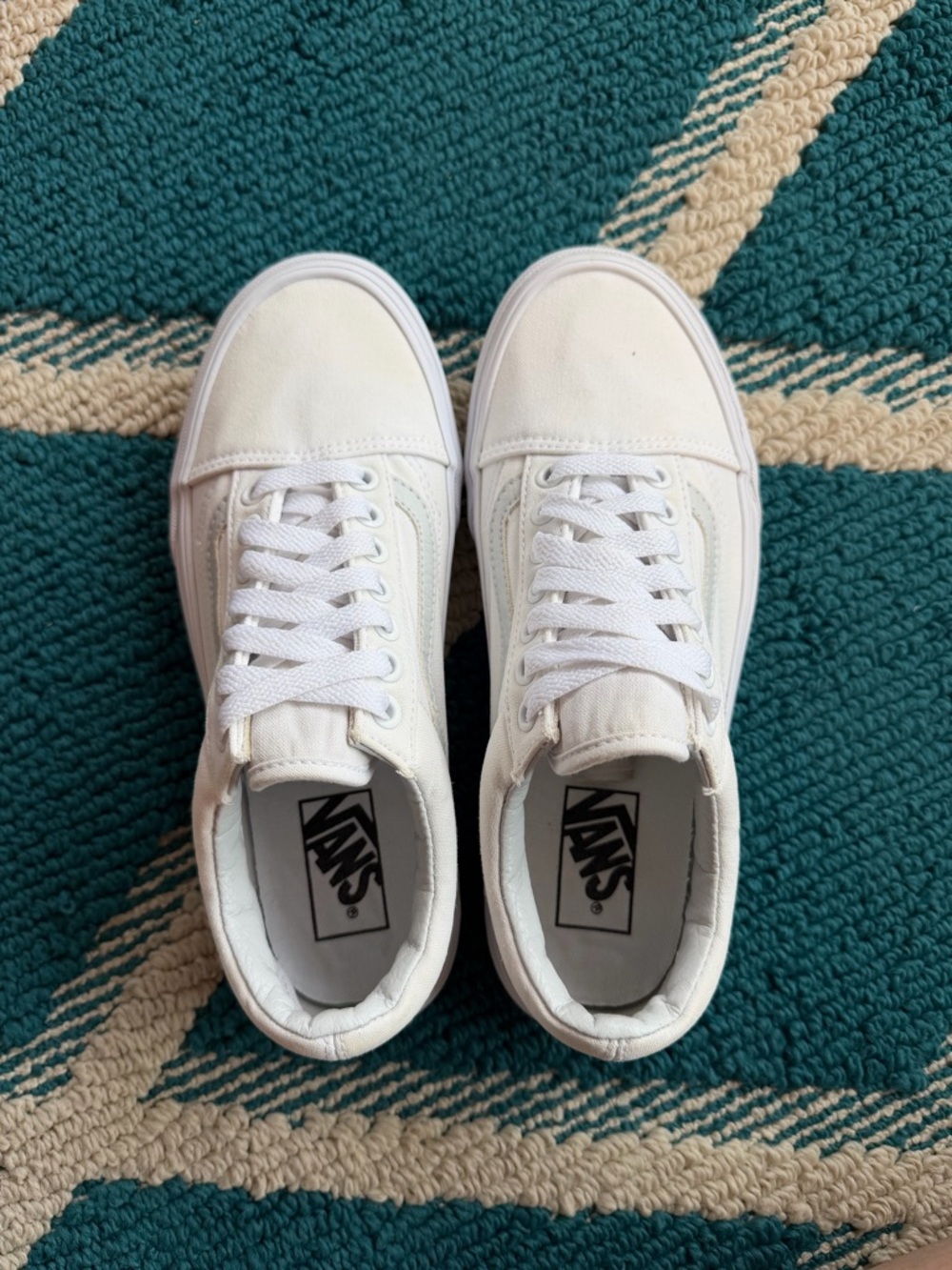 Vans White Low-Top Canvas Sneakers - Picture 2 of 7
